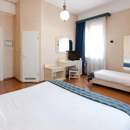 Hotel Hotel Centrale 2*